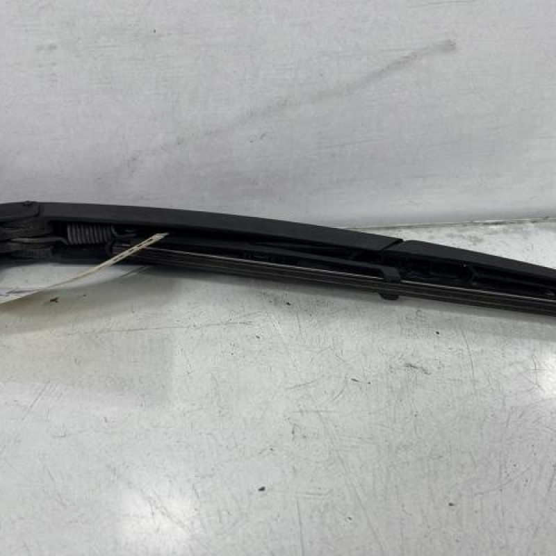 Bras essuie glace arriere FIAT 500 2 Photo n°2