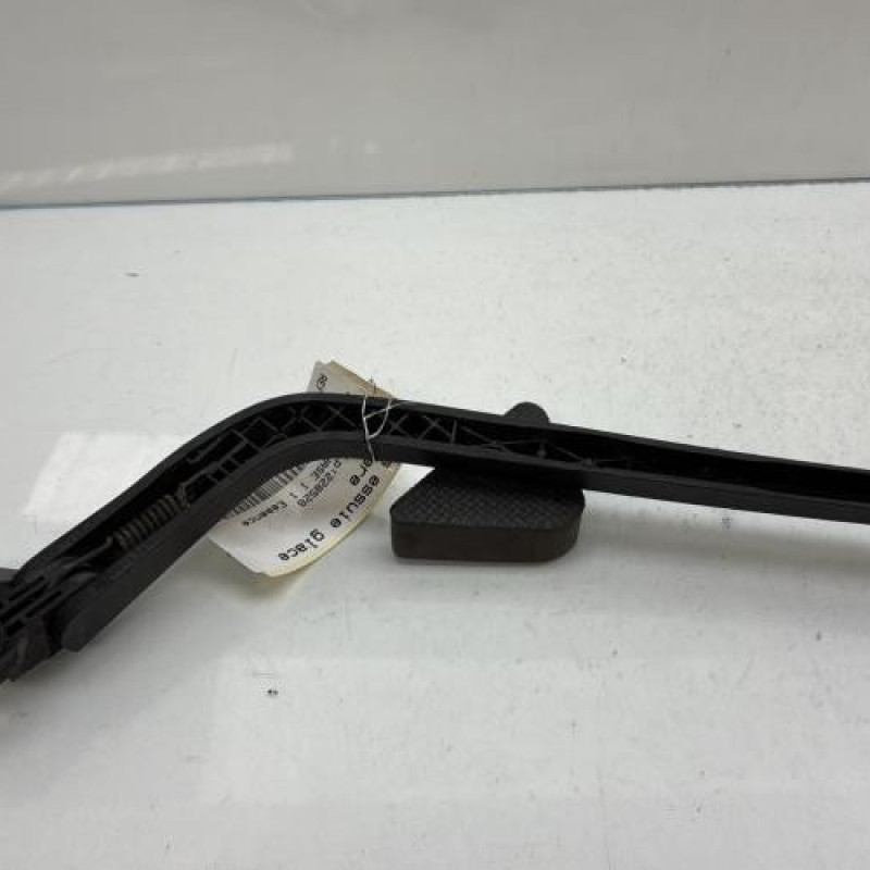 Bras essuie glace arriere TOYOTA YARIS 1 Photo n°4