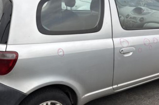 Bras essuie glace arriere TOYOTA YARIS 1