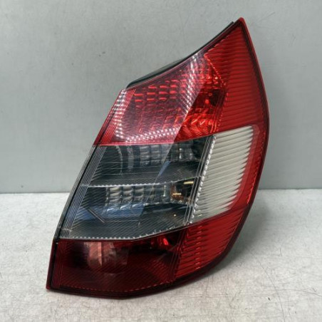 Feu arriere principal droit (feux) RENAULT SCENIC 2 Photo n°1