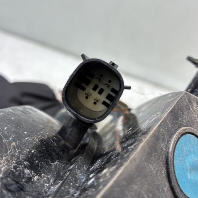 Feu arriere principal droit (feux) FORD FIESTA 7 Photo n°3