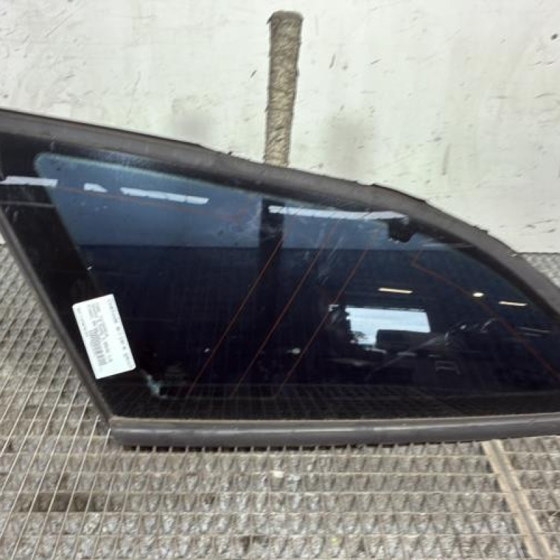 Custode arriere gauche FORD MONDEO 3 Photo n°1