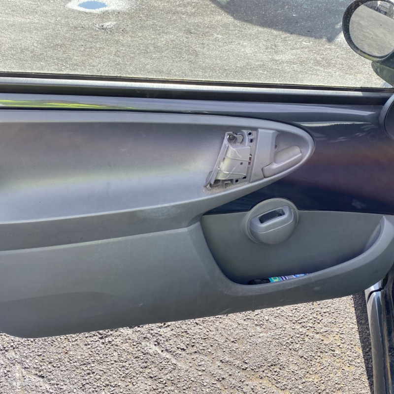 TOYOTA AYGO 1 PHASE 1 1.0i - 12V Photo n°19