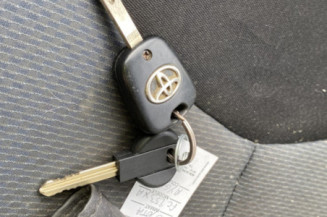 TOYOTA AYGO 1 PHASE 1 1.0i - 12V