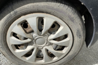 TOYOTA AYGO 1 PHASE 1 1.0i - 12V