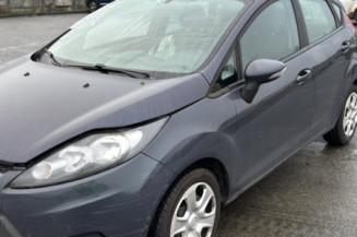 FORD FIESTA 6 PHASE 1 1.25i - 16V Photo n°1