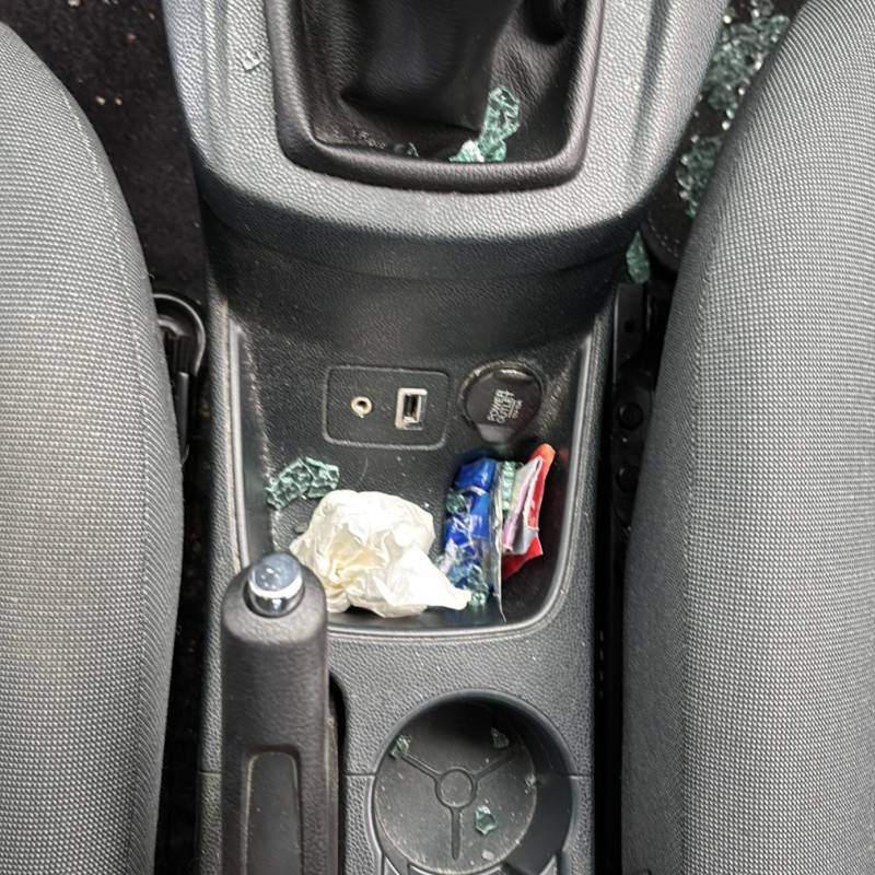 FORD FIESTA 6 PHASE 1 1.25i - 16V Photo n°15