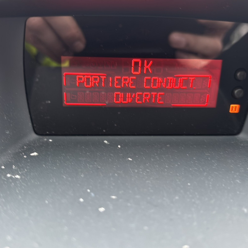 FORD FIESTA 6 PHASE 1 1.25i - 16V Photo n°18