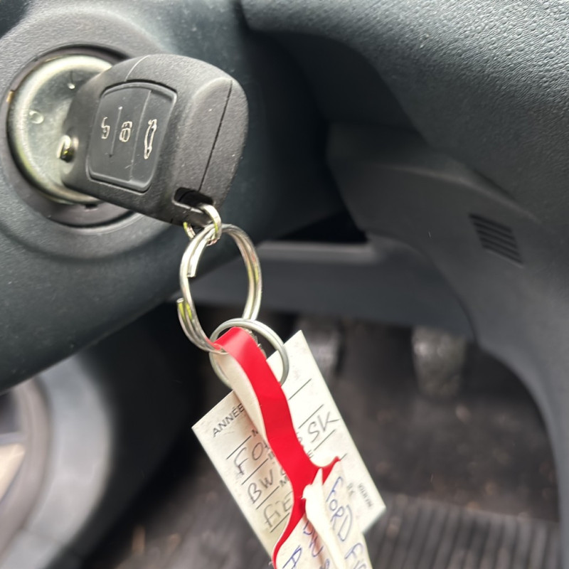 FORD FIESTA 6 PHASE 1 1.25i - 16V Photo n°19