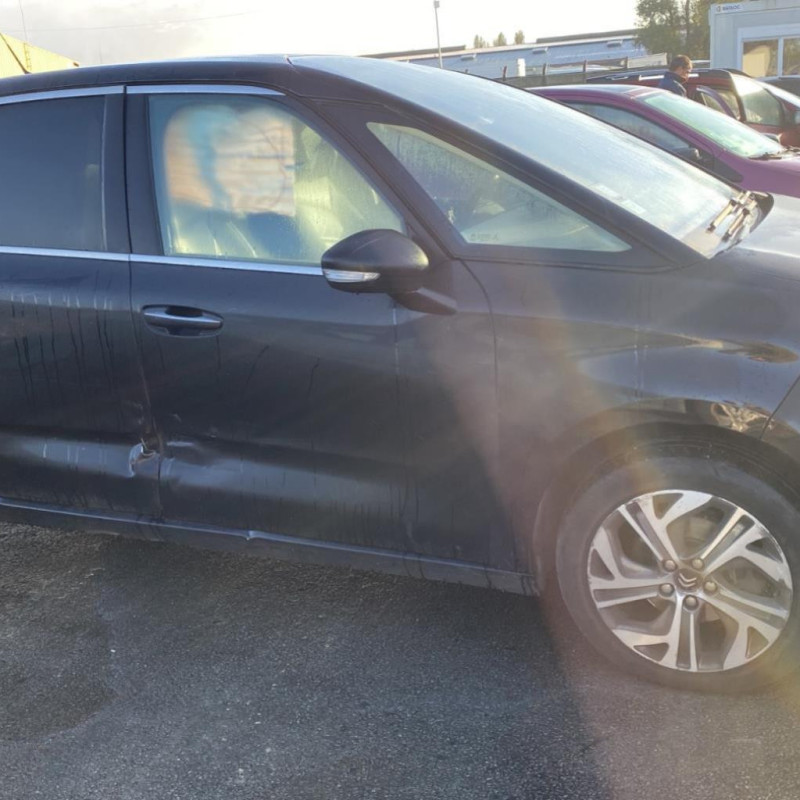 CITROEN C4 PICASSO 2 PHASE 1 1.6 HDI - 8V TURBO Photo n°18