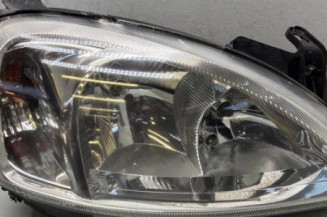 Optique avant principal droit (feux)(phare) OPEL CORSA C Photo n°1
