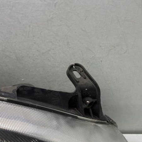 Optique avant principal droit (feux)(phare) OPEL CORSA C