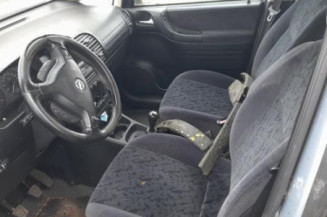 Optique avant principal droit (feux)(phare) OPEL ZAFIRA A
