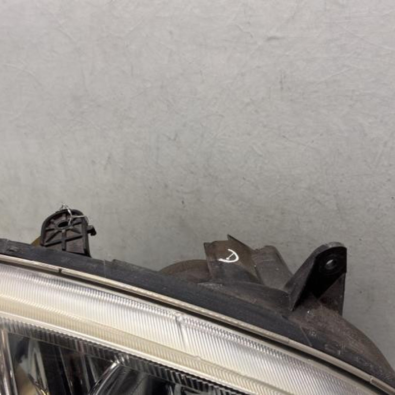 Optique avant principal droit (feux)(phare) SUZUKI IGNIS 1 Photo n°3