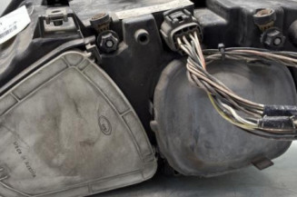 Optique avant principal droit (feux)(phare) CHRYSLER GRAND VOYAGER 4