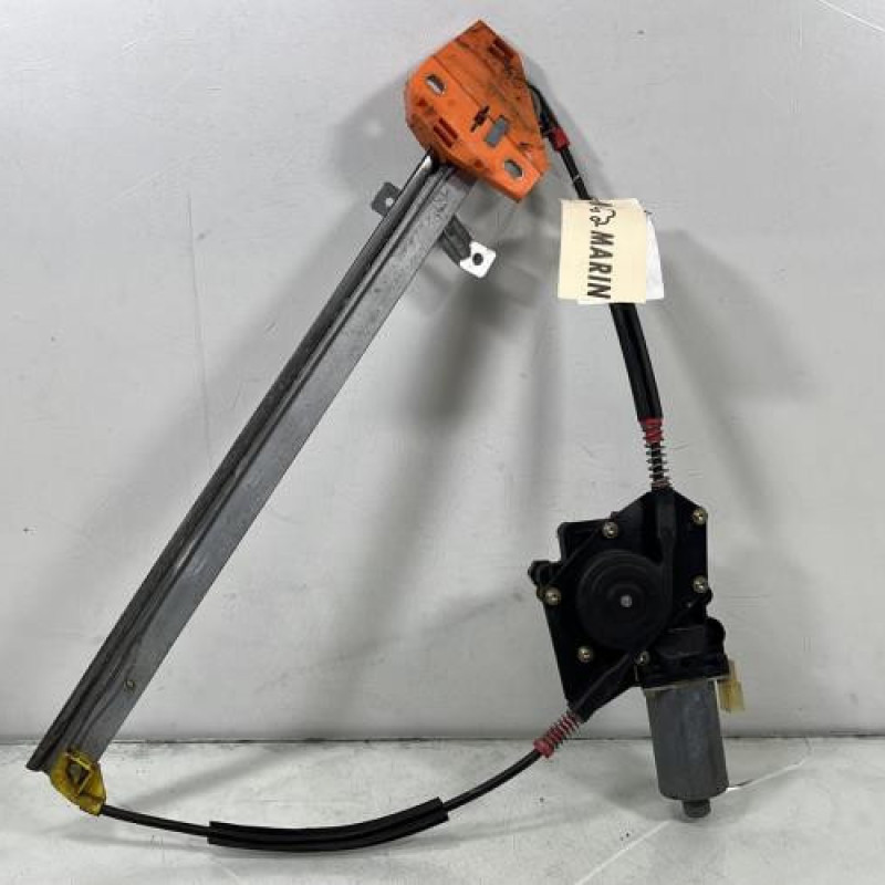 Leve vitre electrique avant droit FORD FIESTA 4 Photo n°1