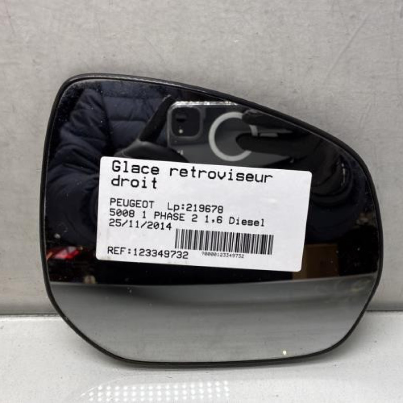 Glace retroviseur droit PEUGEOT 5008 1 Photo n°1