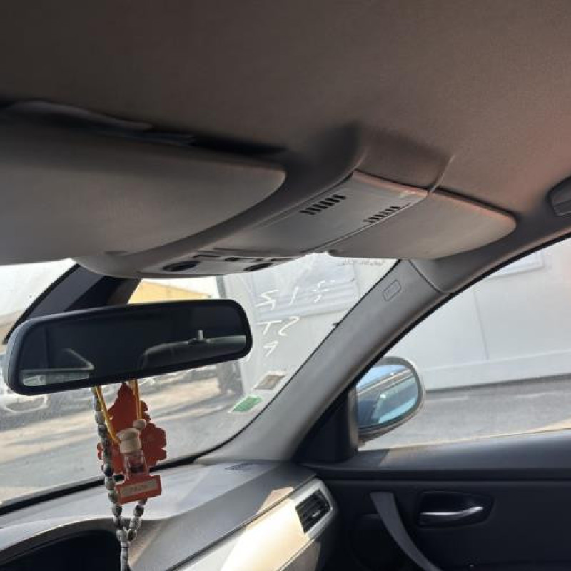 Leve vitre electrique arriere droit BMW SERIE 3 E90 Photo n°18