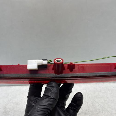 Feu arriere stop central KIA CEE-D 1