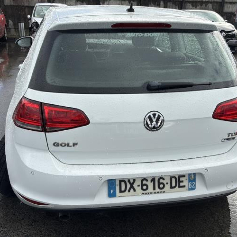 Feu arriere principal gauche (feux) VOLKSWAGEN GOLF 7 Photo n°9