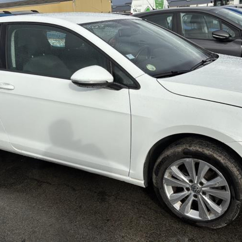 Feu arriere principal gauche (feux) VOLKSWAGEN GOLF 7 Photo n°12