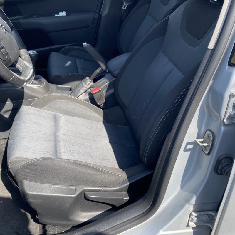 CITROEN C4 2 PHASE 1 1.6 HDI - 8V TURBO Photo n°12