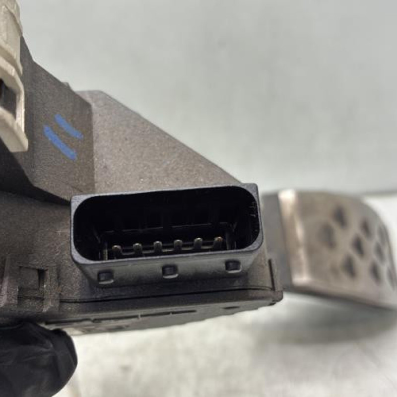 Pedale d'accelerateur OPEL CORSA D Photo n°4