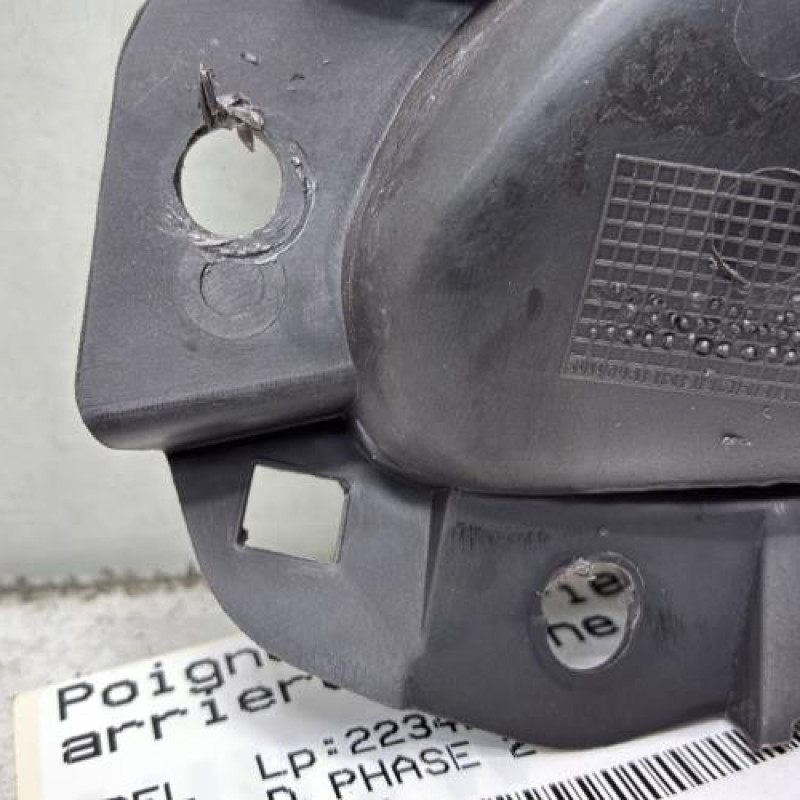 Poignee interieur arriere gauche OPEL CORSA D Photo n°3