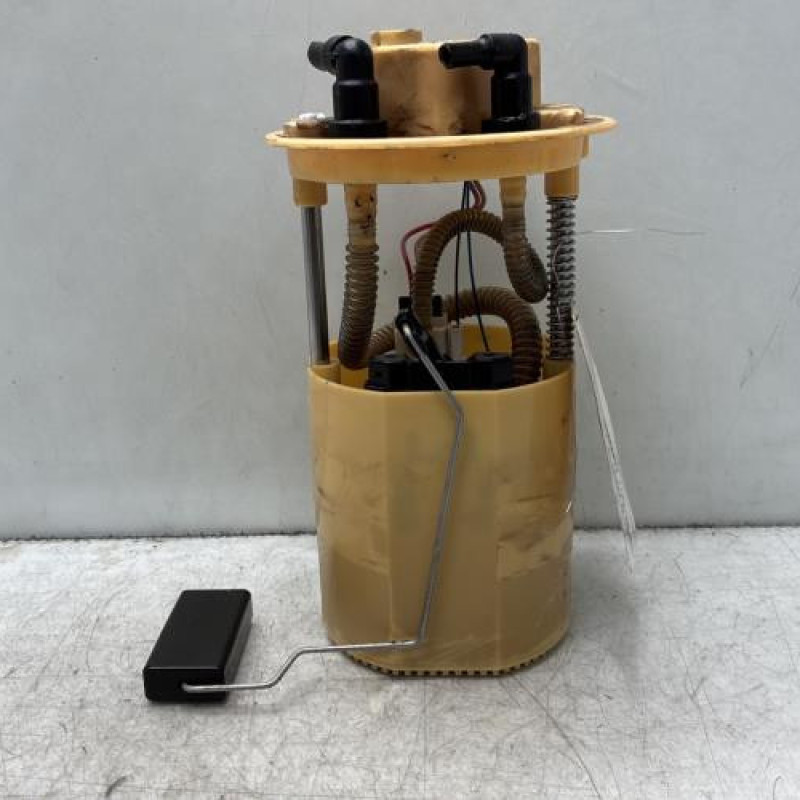 Pompe à carburant OPEL CORSA D Photo n°1