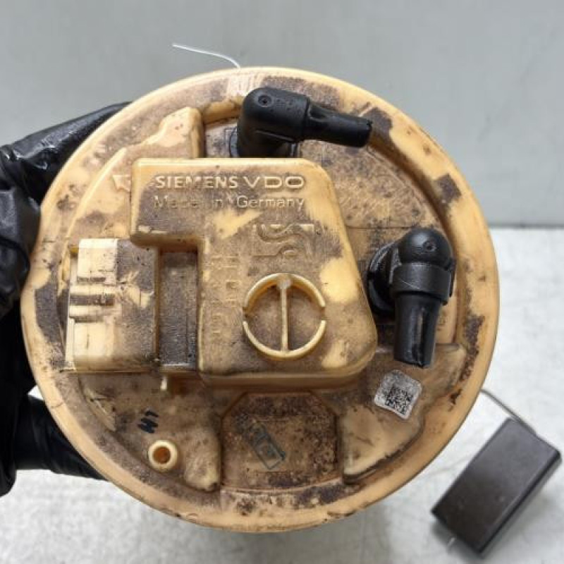 Pompe à carburant OPEL CORSA D Photo n°2