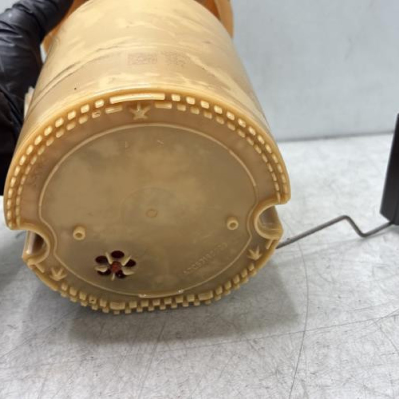 Pompe à carburant OPEL CORSA D Photo n°4