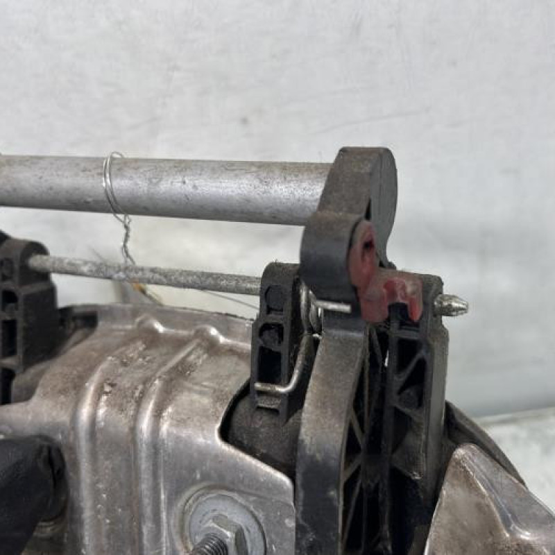 Poignee porte arriere droit OPEL MERIVA A Photo n°3