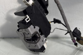 Serrure avant droit MERCEDES CLASSE C 204 Photo n°1