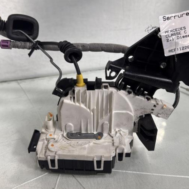 Serrure avant droit MERCEDES CLASSE C 204 Photo n°4
