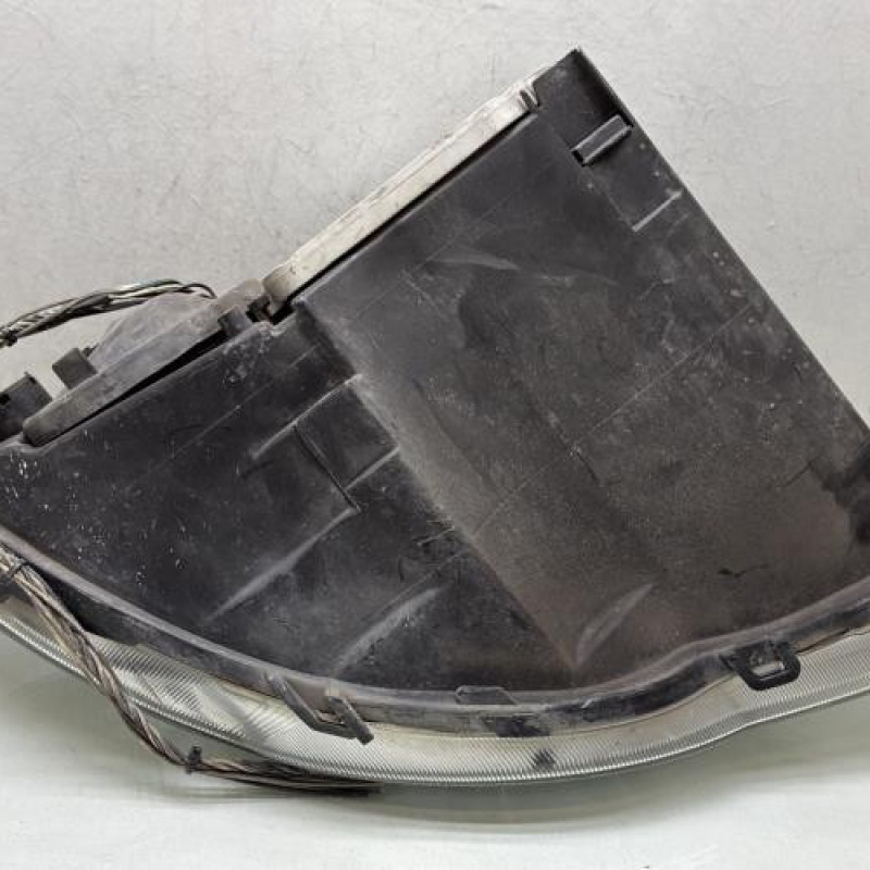 Optique avant principal gauche (feux)(phare) CHRYSLER GRAND VOYAGER 4 Photo n°4