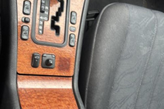 Optique avant principal gauche (feux)(phare) MERCEDES CLASSE E 210