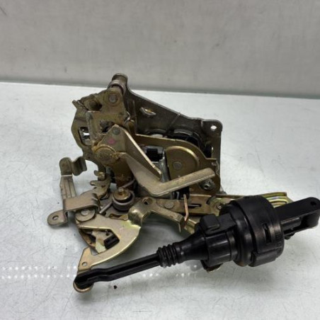 Serrure arriere gauche MERCEDES CLASSE E 210