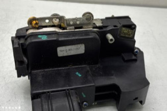 Serrure arriere droit FORD FUSION