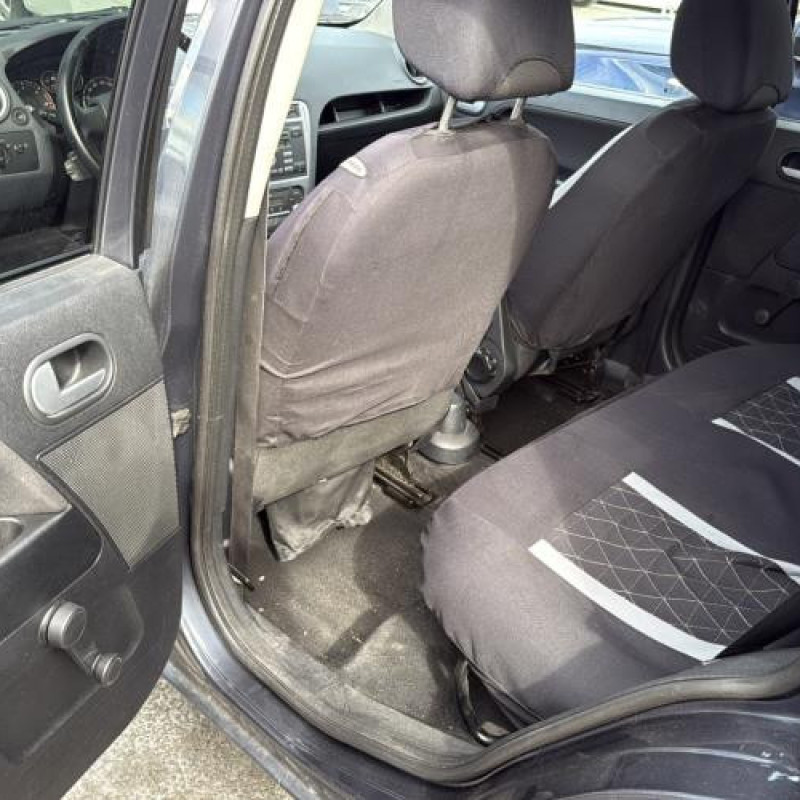 Serrure avant droit FORD FUSION Photo n°17