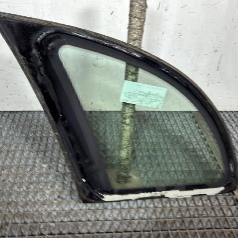 Custode arriere droit OPEL MERIVA A Photo n°4