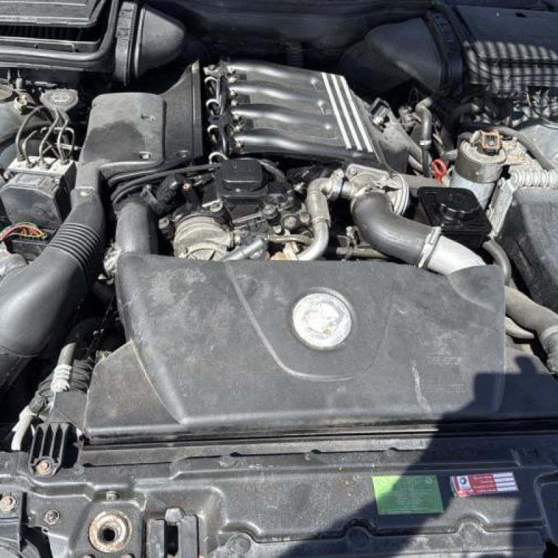 Serrure arriere gauche BMW SERIE 5 E39 Photo n°14