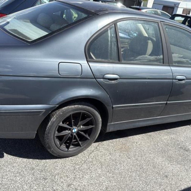 Serrure avant droit BMW SERIE 5 E39 Photo n°11