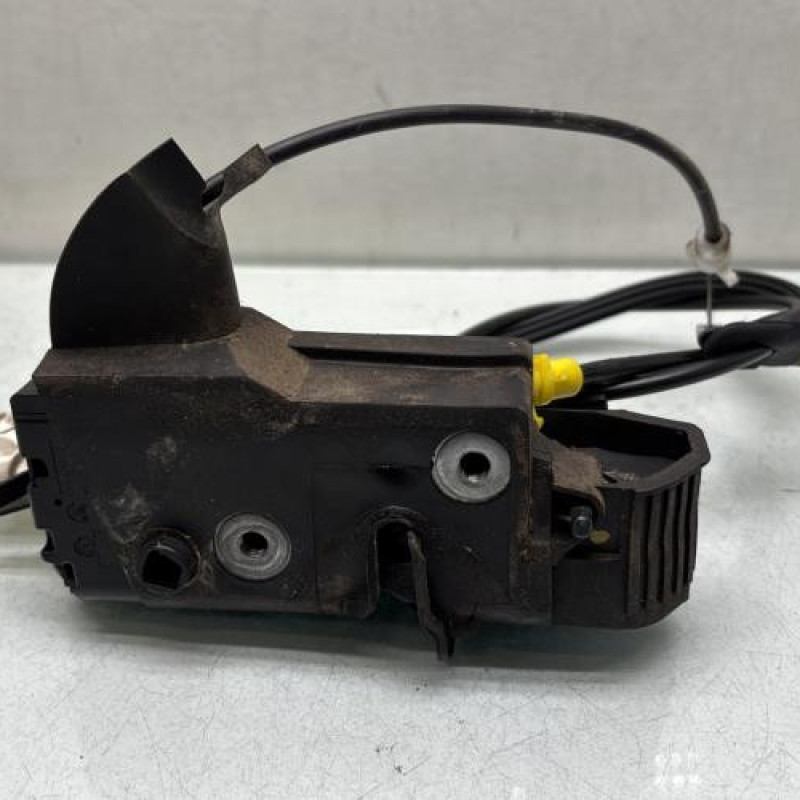 Serrure avant gauche CITROEN C4 1 Photo n°1