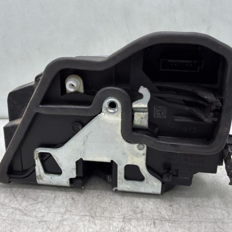 Serrure arriere gauche BMW X3 F25 Photo n°3