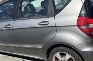 Serrure avant gauche MERCEDES CLASSE A 169