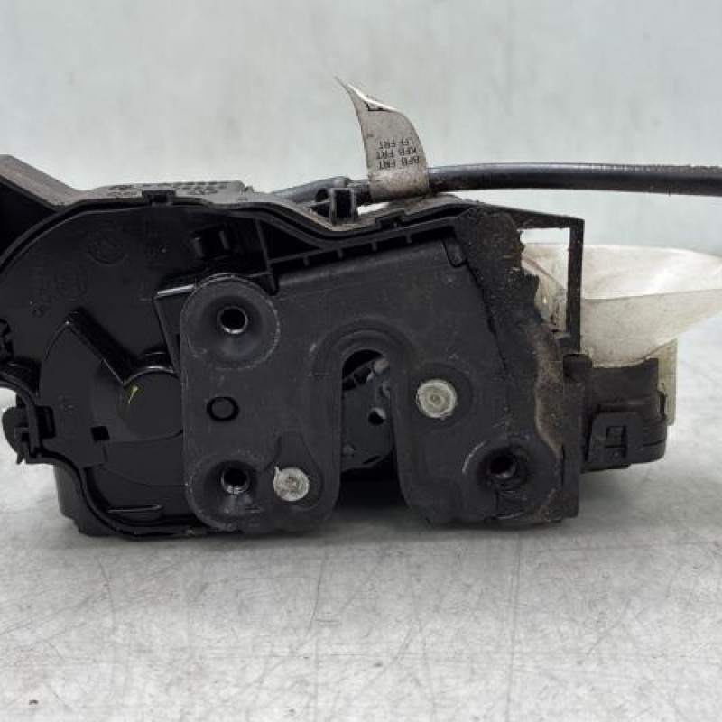 Serrure avant gauche RENAULT MEGANE 4 Photo n°4