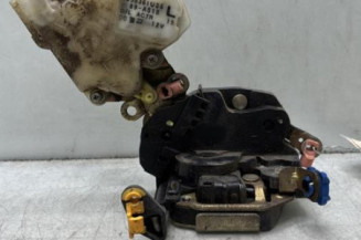 Serrure avant gauche NISSAN ALMERA TINO Photo n°1