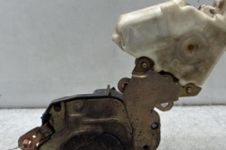 Serrure avant gauche NISSAN ALMERA TINO