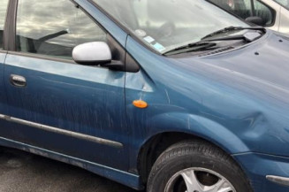 Serrure avant gauche NISSAN ALMERA TINO