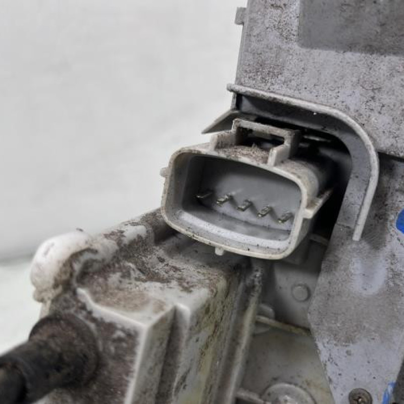 Serrure avant gauche LANCIA DELTA 3 Photo n°4